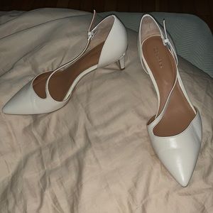 COPY - Calvin Klein ivory 2 inch kitten heel Sz 6.5